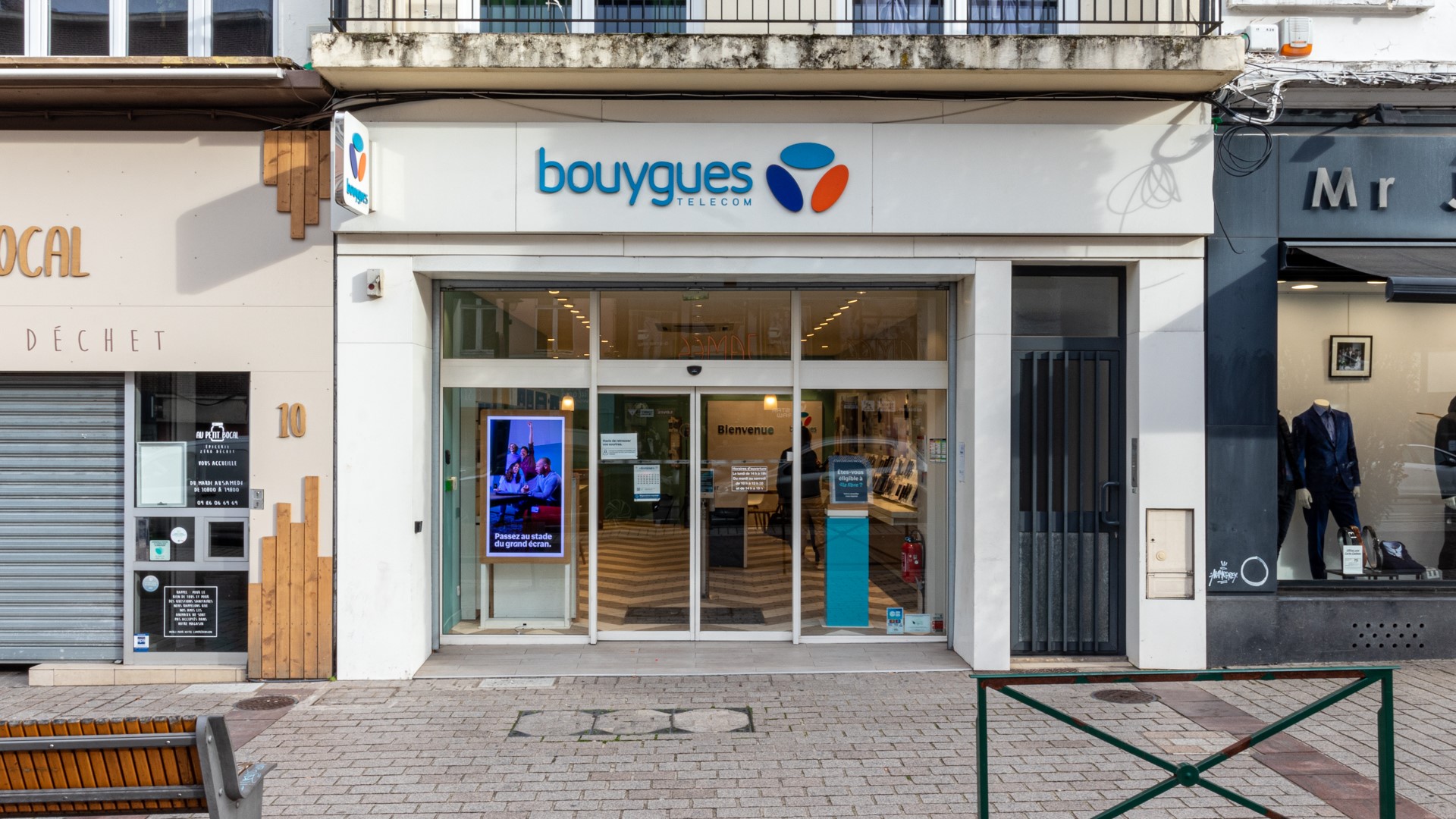 Boutique BOUYGUES TELECOM LENS