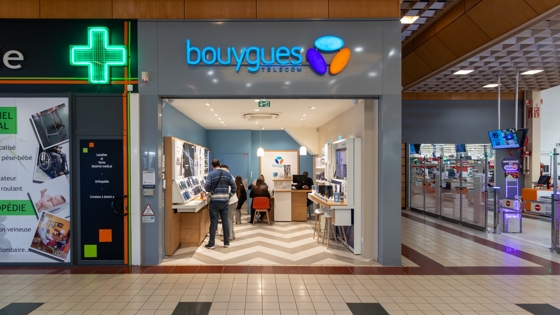 Boutique BOUYGUES TELECOM CC BRUAY BUISSIERE
